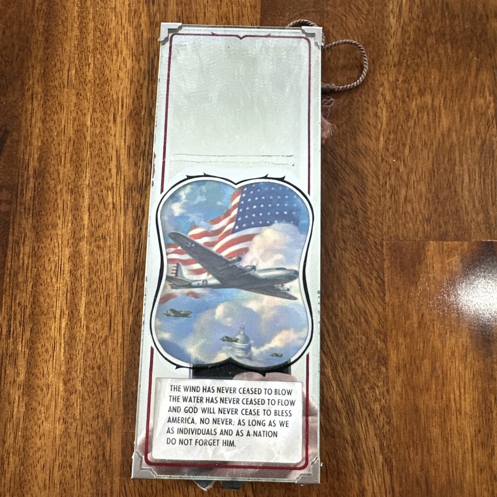 WW II VICTORY‎ MIRROR , PLANES OVER CAPITOL USA
